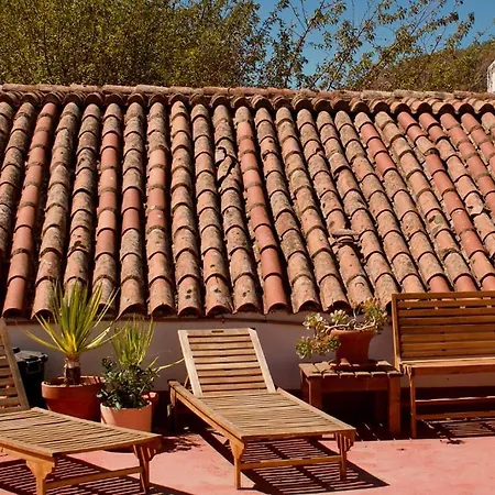 Refugio El Hornillo Guest house *